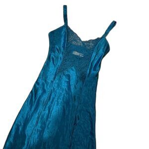 Vintage Gold Label 80’s Victoria Secret lingerie gown